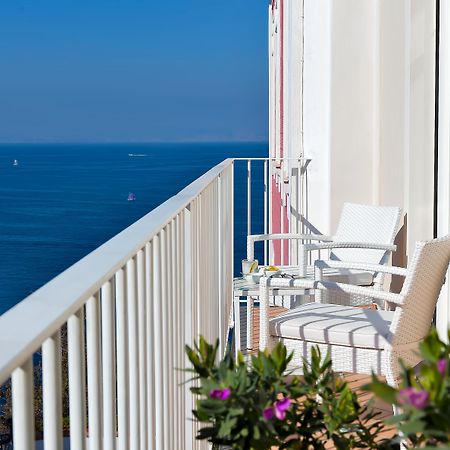 Hotel Villa Garden سانتّانييلّو المظهر الخارجي الصورة