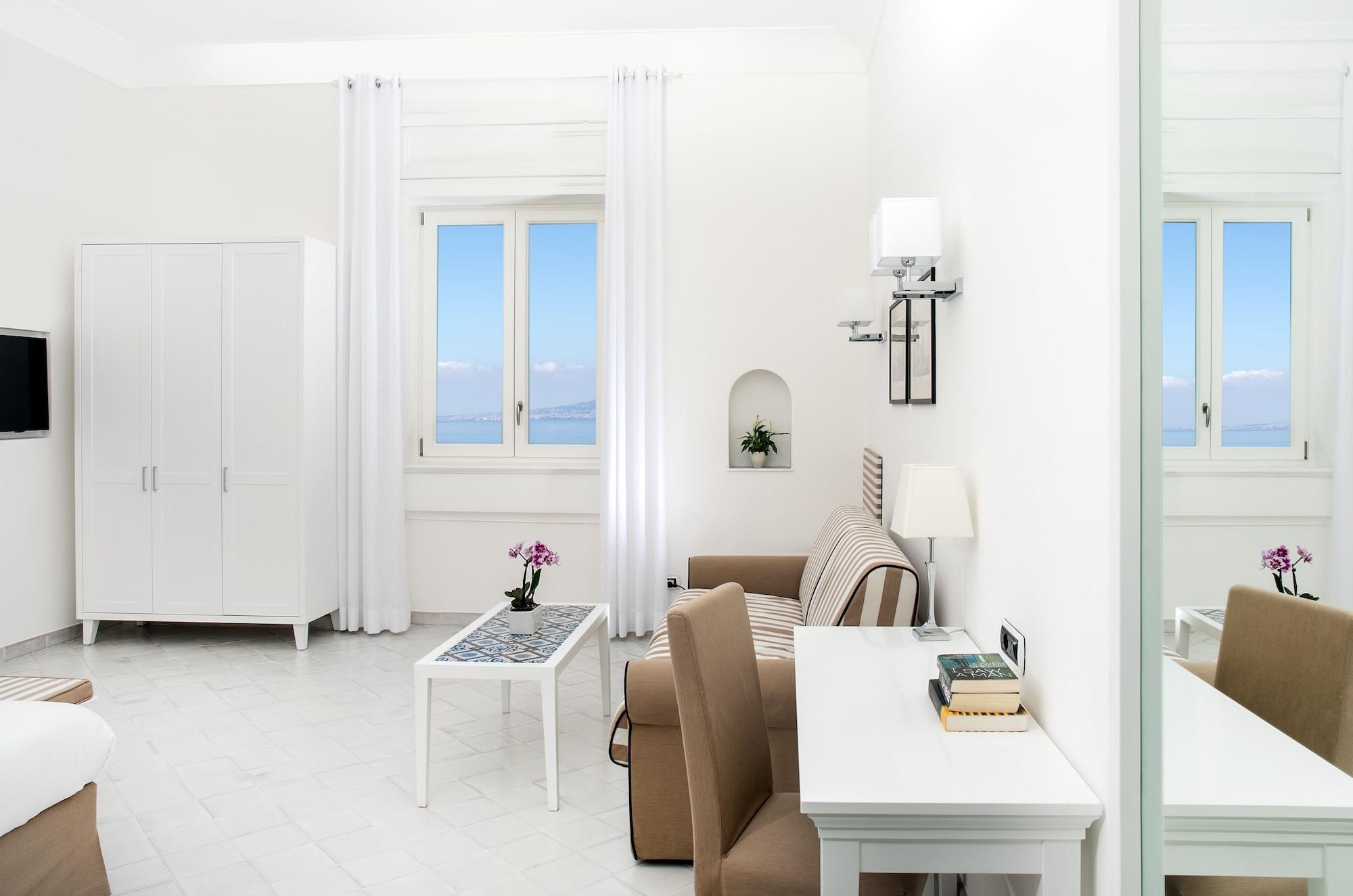 Hotel Villa Garden سانتّانييلّو المظهر الخارجي الصورة