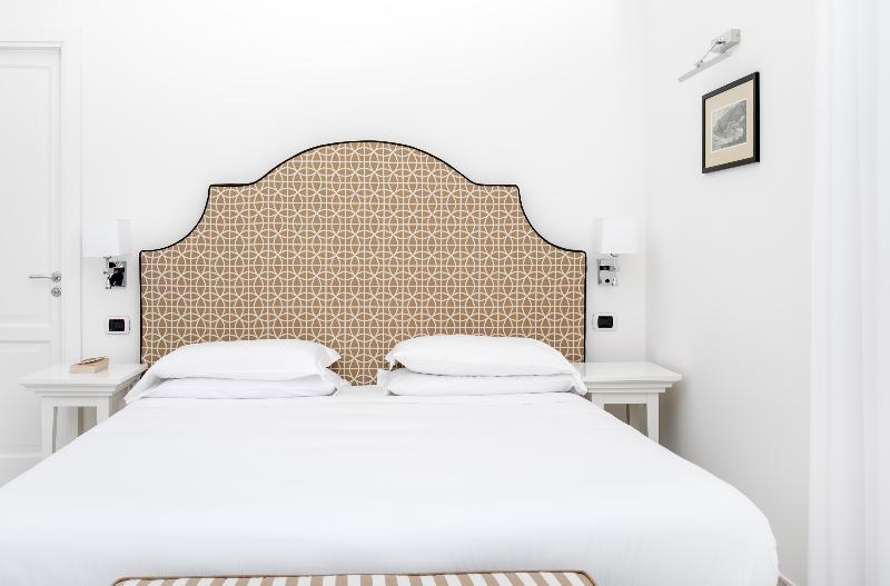 Hotel Villa Garden سانتّانييلّو المظهر الخارجي الصورة