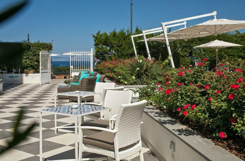 Hotel Villa Garden سانتّانييلّو المظهر الخارجي الصورة
